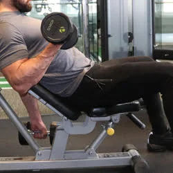 Flexii biceps din inclinat la 45 de grade - Exercitiu de izolare biceps